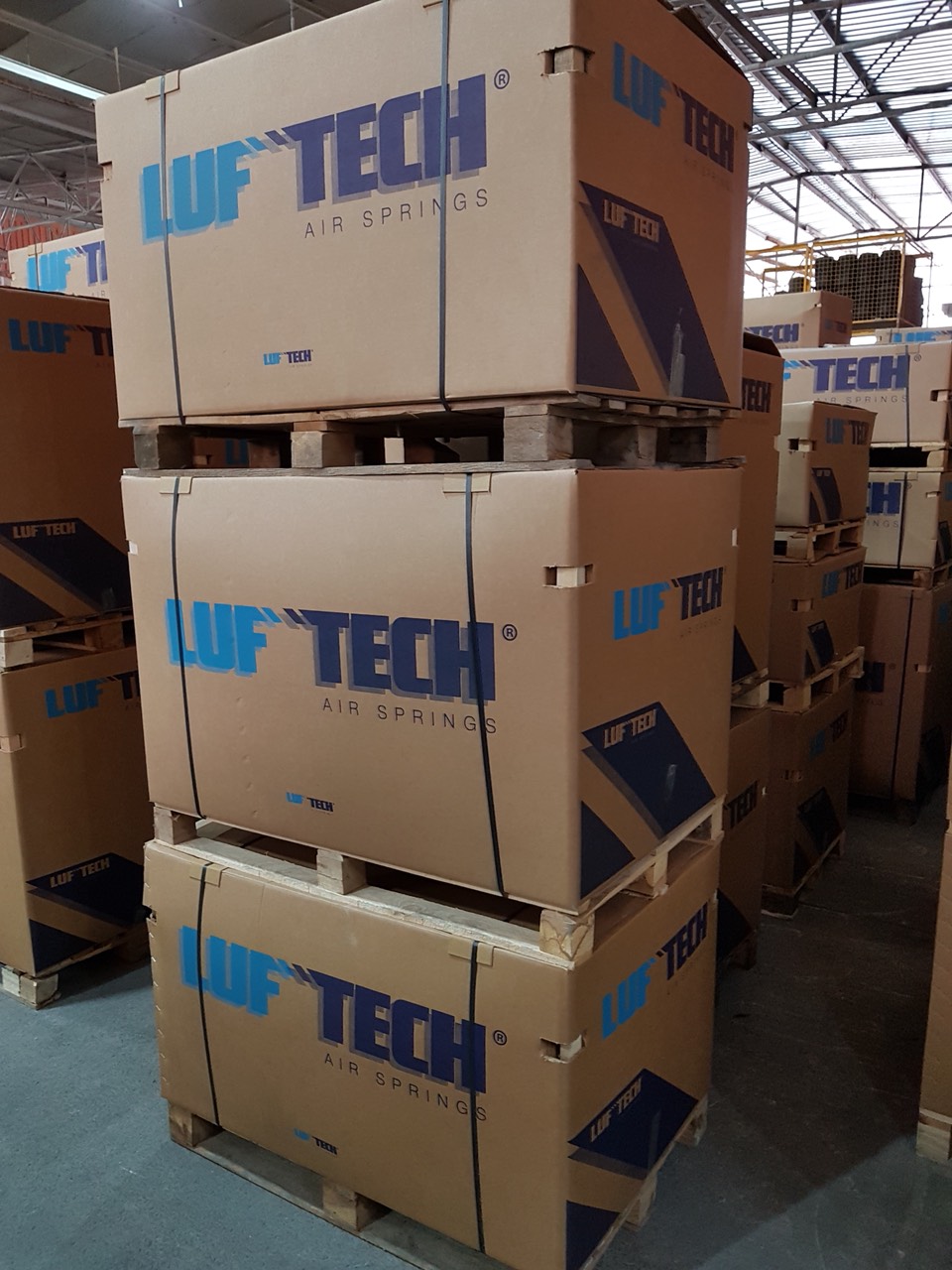 Bầu hơi LUF nhập từ châu âu